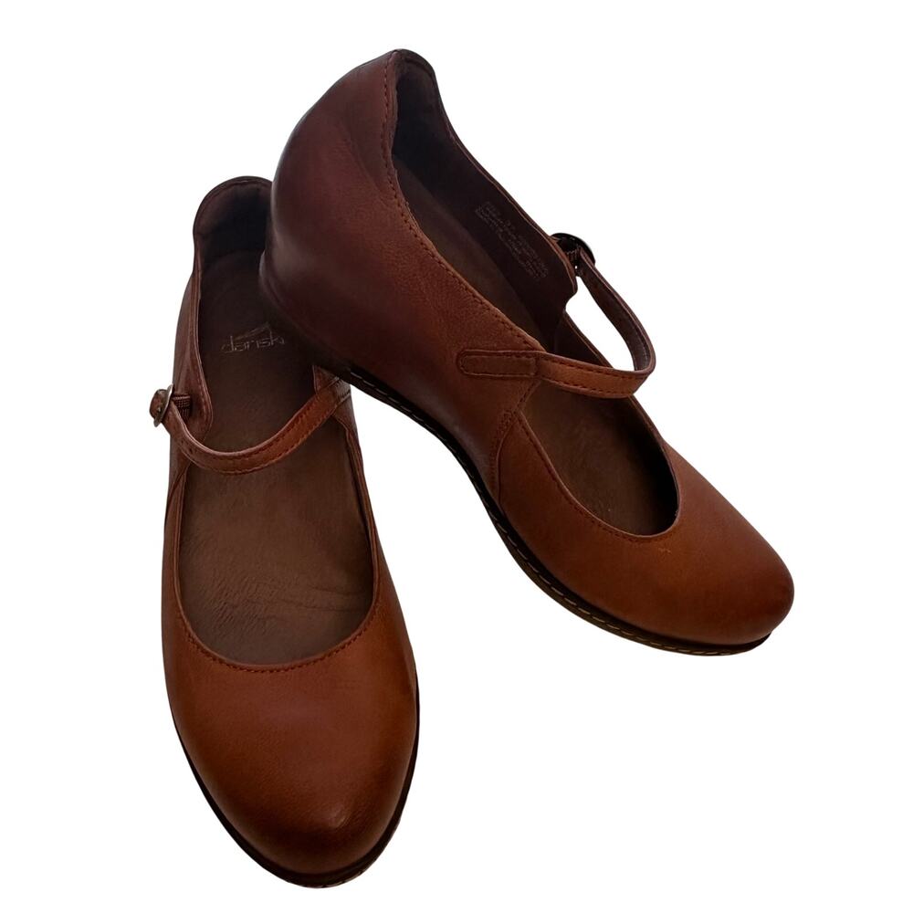 Dansko Loralie Mary Jane Brown Size 37 US 6.5/7 Wedge Tan Leather Round Toe